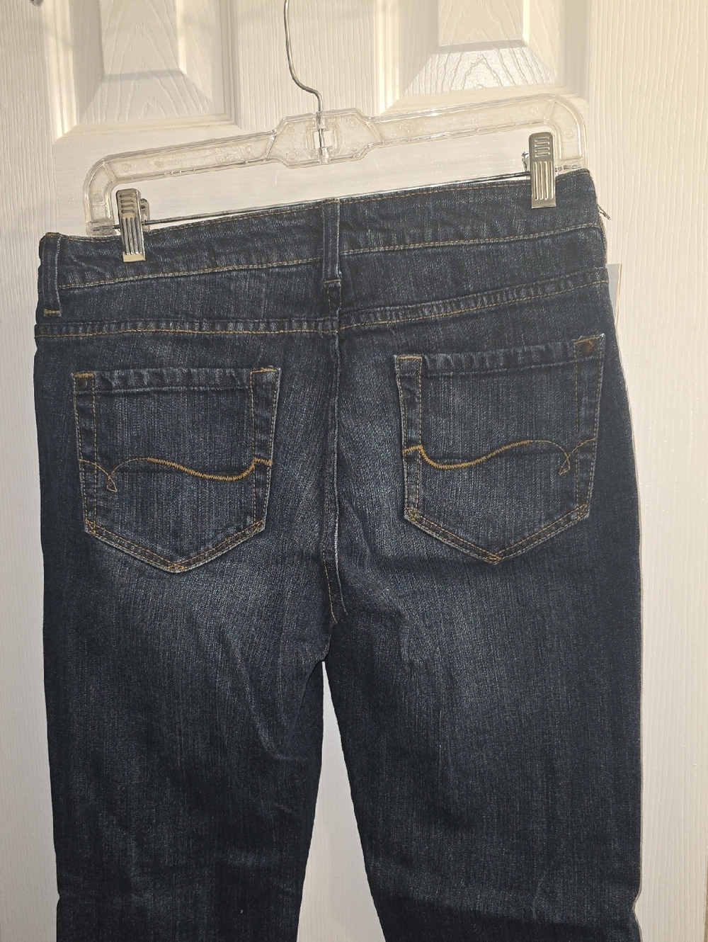 Hillard & Hanson Women's Dark Blue Boot Cut Jeans Size 8